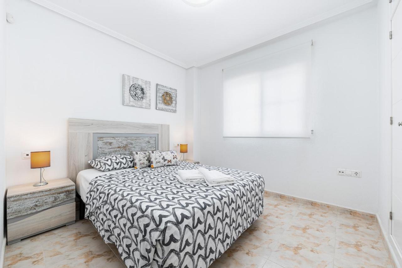Playa Del Pinet Apartment La Marina Bagian luar foto