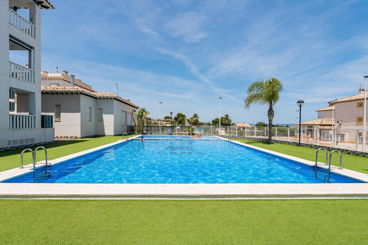 Playa Del Pinet Apartment La Marina Bagian luar foto