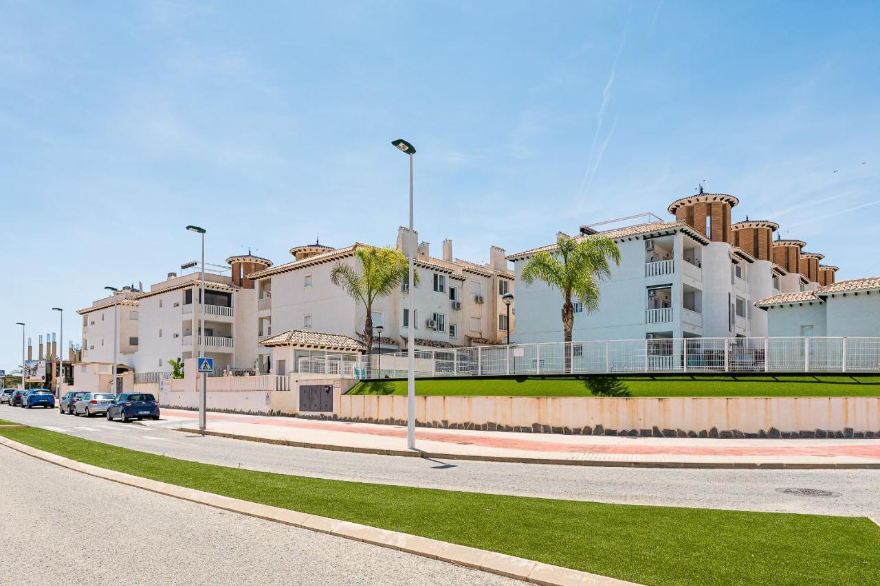 Playa Del Pinet Apartment La Marina Bagian luar foto